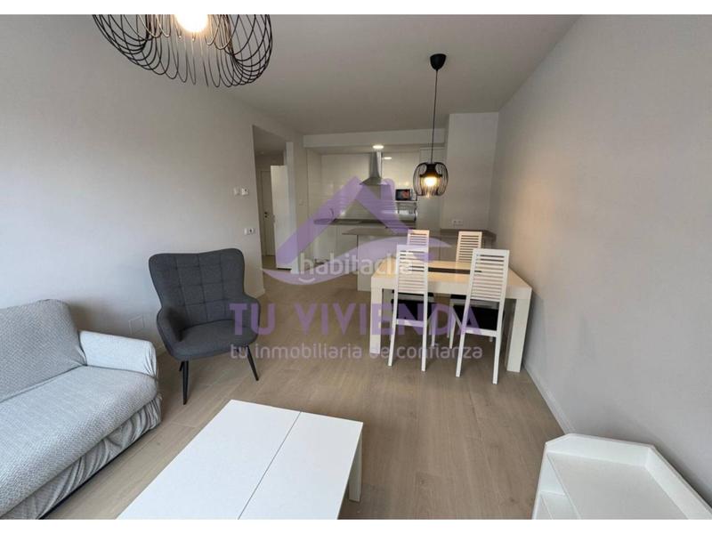 Foto 7f2639be-8f5f-40c1-80f9-d97c0bcfe055. Location appartement avec chauffage parking piscine dans Valladolid
