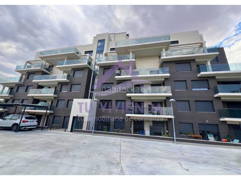 Foto 4e190b44-85e1-4388-b1c4-c57fae918532. Rent flat with heating parking pool in Polígono San Cristóbal Valladolid