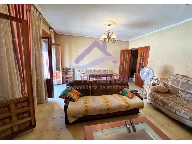 Foto f86c4356-0ca0-4f91-bd8c-963916b58336. Casa amb calefacció a Tordesillas