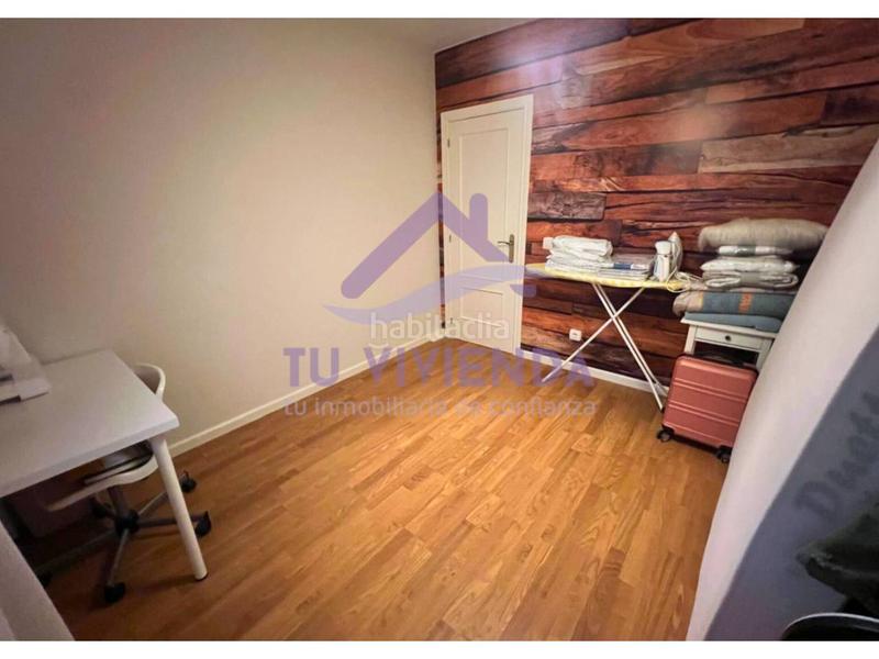 Foto 31a77299-7cc2-4e08-bc39-0610608cb993. Semi detached house with heating parking in Tudela de Duero