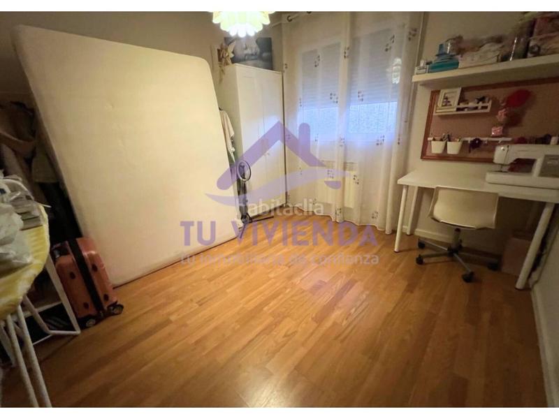 Foto 343b68b4-6335-49b9-be39-8316d50143da. Semi detached house with heating parking in Tudela de Duero