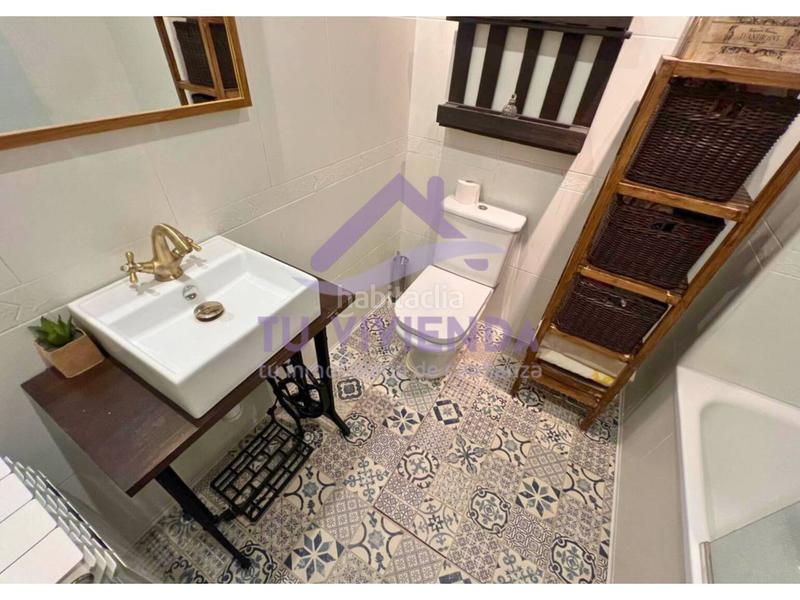 Foto 78dfde97-859d-4110-a5c8-1c71d49e0b4a. Semi detached house with heating parking in Tudela de Duero