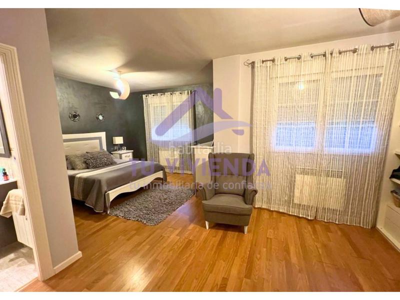 Foto eafd18f2-b043-452b-9ed8-f61fb51ea0f7. Semi detached house with heating parking in Tudela de Duero