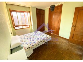 Appartement  Calle beato valcabado. Habitación en piso compartido en saldaña