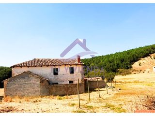 Maison  Calle mayor 10. Oportunidad única en valenoso, palencia!