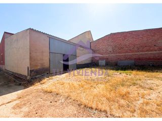 Nau industrial  Calle mayor. Nave en valenoso, palencia