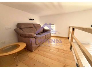 Lloguer Pis  Calle padre manjón. Vivienda a estrenar  2 dormitorios  doble altura  18 m de traste