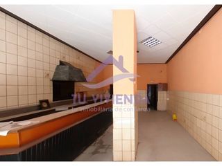 Local Comercial a Calle olmedo 15. Local en alquiler en las delicias