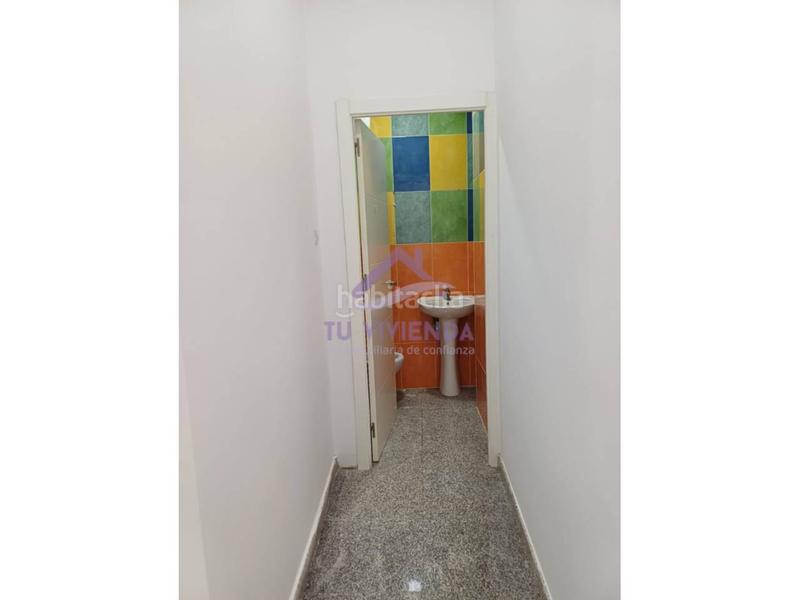 Foto 55f3dc7d-76ea-4607-a338-71b226e5b574. Alquiler local comercial local en alquiler en circularVadillos47005 en Valladolid