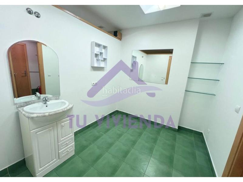 Foto 8b69746c-f74e-4e8f-8920-7167a7d17ee3. Locale commerciale in Delicias Valladolid