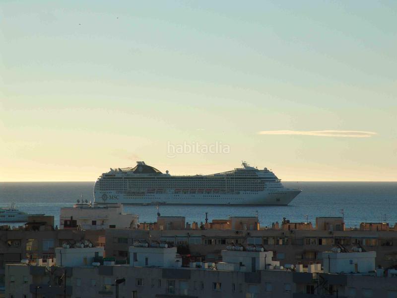 Foto 1736c1cc-08bd-47aa-b0bd-fdb46db6a94d. Edifici a Ses Figueretes - Platja d'en Bossa - Cas Serres Ibiza