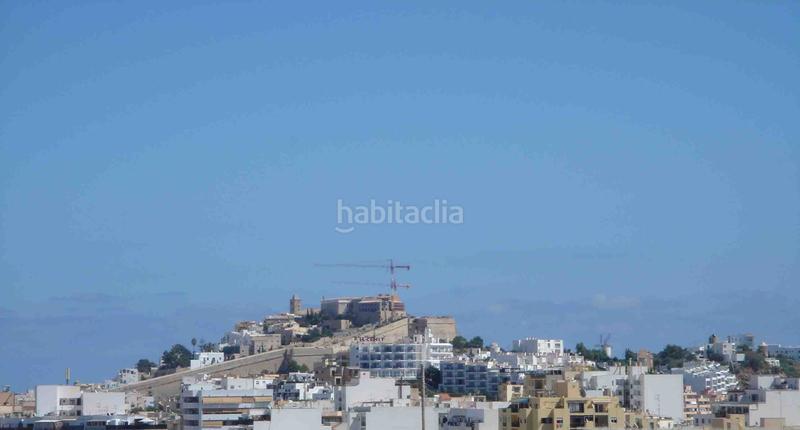 Foto af2b0c14-7a46-4e71-bd6d-f065dd708ff7. Edifici a Ses Figueretes - Platja d'en Bossa - Cas Serres Ibiza