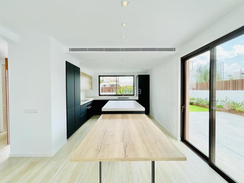 Foto 55d5e2b1-d791-43e2-bdb6-6f559fe8e756. Casa con riscaldamento parcheggio piscina in Santa Gertrudis Santa Eulària