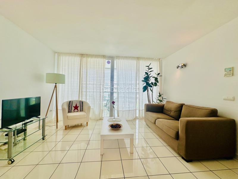 Foto 4b40b708-3835-4cee-836d-b6bd21949ab0. Miete appartement in Ses Figueretes - Platja d'en Bossa - Cas Serres Ibiza