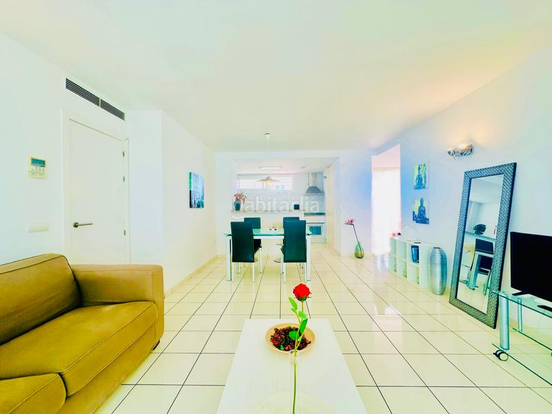 Foto e203bdda-3e8c-46ec-afa1-23dc03b8c319. Miete appartement in Ses Figueretes - Platja d'en Bossa - Cas Serres Ibiza