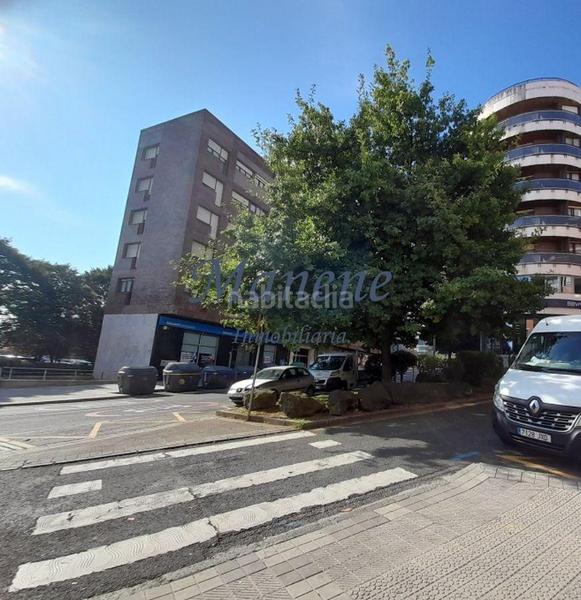 Foto a68d1c54-f9ae-42ab-b2cd-6e7e952b5dfd. Location local commercial dans Centro-Puerto Viejo Getxo