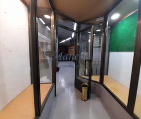 Local Comercial en Las Arenas. Getxolocal