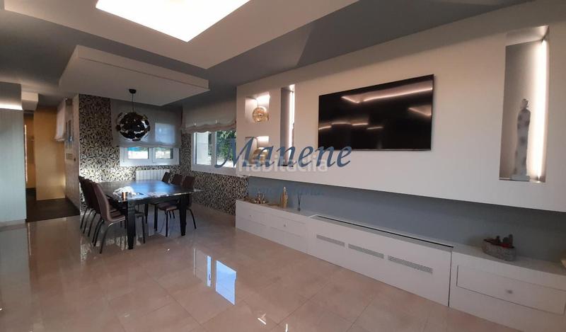 Foto 0b8f200c-cb32-41d5-af78-f6314dba6f8a. Chalet avec chauffage parking piscine dans Centro-Puerto Viejo Getxo