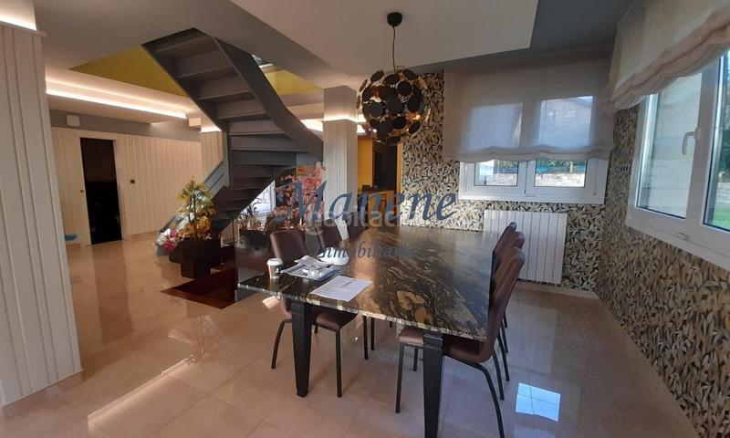 Foto 19772464-a2e4-4d5e-b548-4d37732e1530. Chalet avec chauffage parking piscine dans Centro-Puerto Viejo Getxo