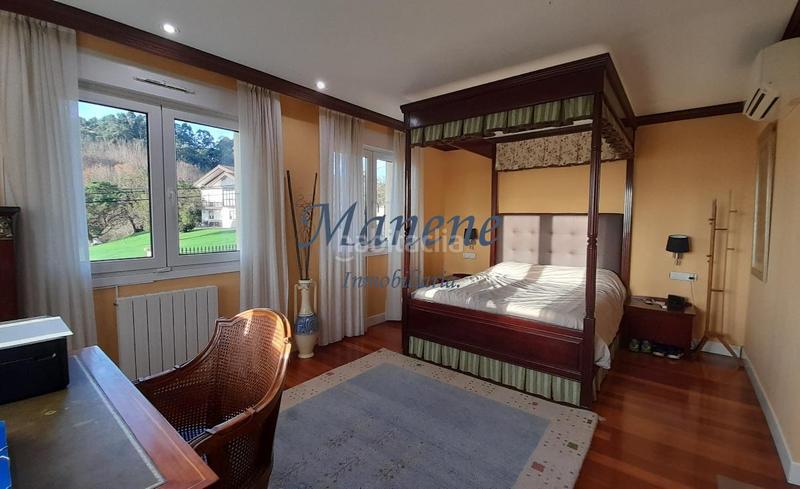 Foto 1b121c6a-787c-4df5-bb86-fa16749d73c0. Chalet avec chauffage parking piscine dans Centro-Puerto Viejo Getxo