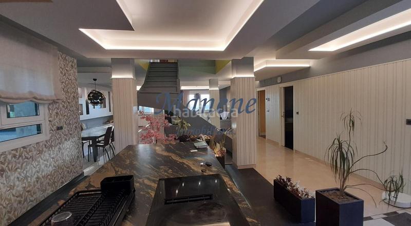 Foto c1d32214-2407-42df-94af-0ea439b331ee. Chalet avec chauffage parking piscine dans Centro-Puerto Viejo Getxo