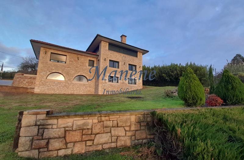 Foto d40e8f54-508e-44bf-b6ca-808fc59e17d6. Chalet avec chauffage parking piscine dans Centro-Puerto Viejo Getxo