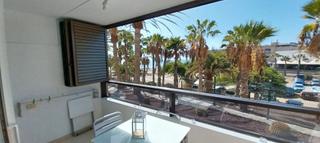 Affitto Piccolo appartamento  Calle las adelfas 17. A 50 metros de la playa.