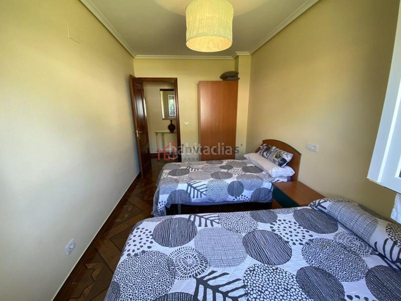 Foto 86a8ab9c-7a4a-4458-8a90-f2ac331798b8. Piso en Oriñón- Allendelagua Castro - Urdiales