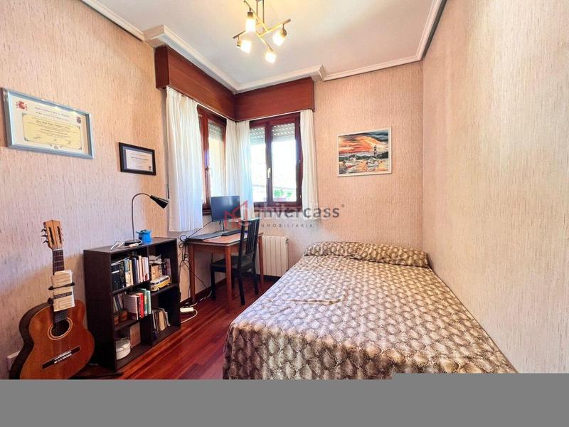 Foto 0c301187-23d9-40d8-b61d-d4fe88cd4b0b. Chalet en Mioño-Santullán Castro - Urdiales