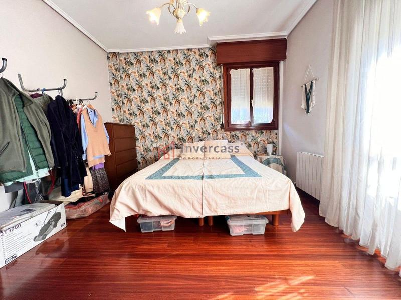 Foto 478c9d96-5e5f-46fd-ac97-410491a44277. Chalet en Mioño-Santullán Castro - Urdiales