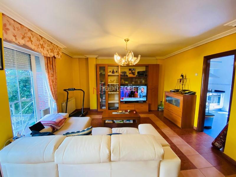 Foto eacd3e98-fc81-4695-8d44-6c24c2dece15. Zweistöckige wohnung in Oriñón- Allendelagua Castro - Urdiales