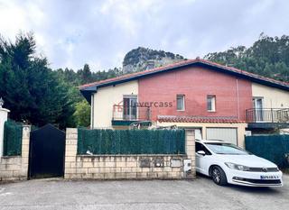 Chalet à Otañes-Talledo
