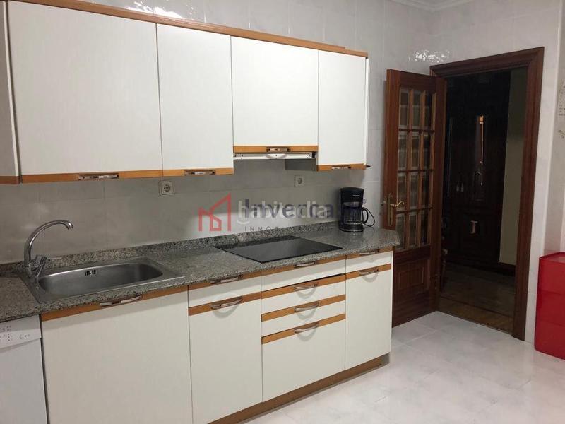Foto c13c1d97-d459-45cc-b6cc-e2c301a4cd20. Flat in Centro Castro - Urdiales