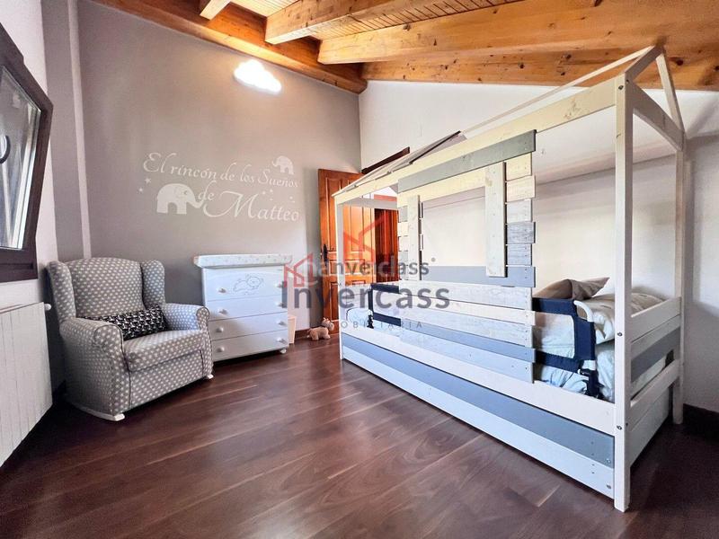 Foto 1317983a-8238-4889-9ddd-e67fddca5fe6. Chalet in Mioño-Santullán Castro - Urdiales