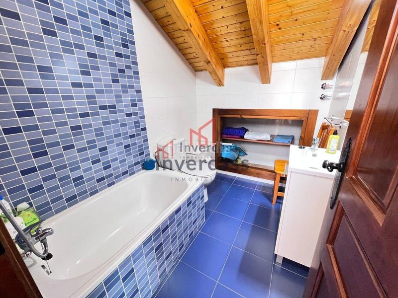 Foto a57bc36b-c15a-40cb-b7bf-904c94130f5e. Chalet in Mioño-Santullán Castro - Urdiales