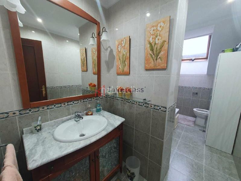 Foto 98f7e45e-293d-4647-b21a-a3ecc3268542. Attico con riscaldamento parcheggio piscina in Playa Ostende Castro - Urdiales