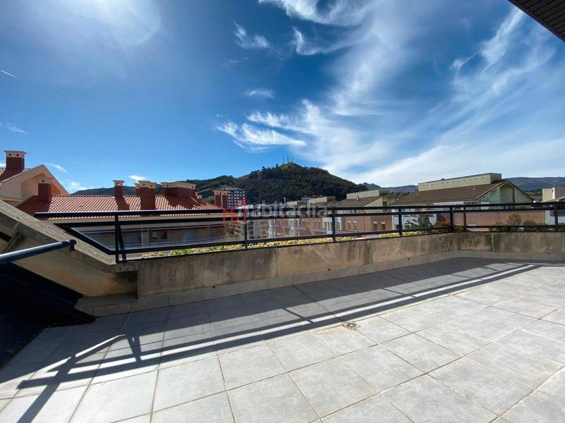 Foto f9a3c0aa-b6fd-435e-aa3a-977492ff780e. Àtic amb calefacció piscina a Cotolino Castro - Urdiales