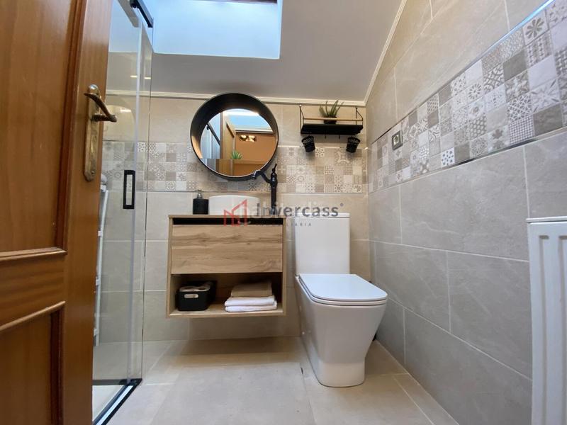 Foto 37e490d3-ee36-4e89-9a99-c1f3e2819ca9. Chalet con camino riscaldamento in Otañes-Talledo Castro - Urdiales