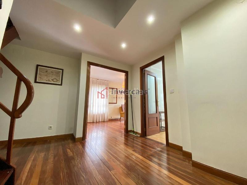 Foto b7f8747b-7e73-4857-8070-291ee4c6a1ad. Attico con riscaldamento parcheggio piscina in Brazomar Castro - Urdiales