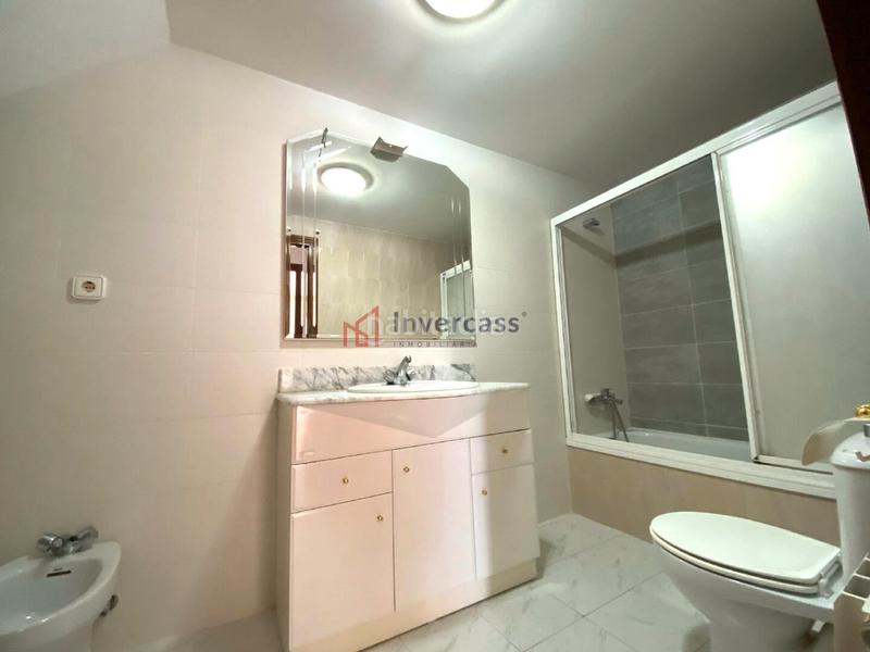 Foto bfcc32ad-e41f-42d9-904b-1292d4371440. Attico con riscaldamento parcheggio piscina in Brazomar Castro - Urdiales