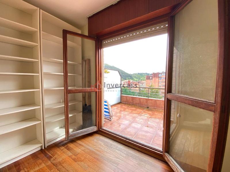 Foto fa8caf68-7360-4331-8fde-3aad1bcf414e. Attico con riscaldamento parcheggio piscina in Brazomar Castro - Urdiales