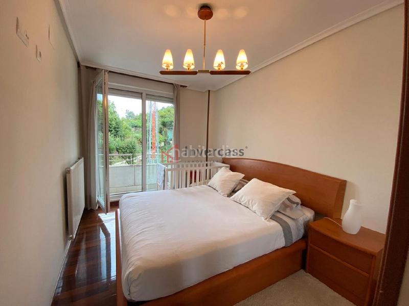 Foto 0dbdb581-9d12-42cf-8c70-1ba9b6aec17f. Appartamento con riscaldamento parcheggio piscina in Castro - Urdiales