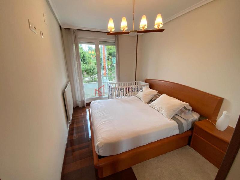 Foto 283d60a7-c363-4a4a-b984-f8386c248bad. Piso inmobiliaria invercass vende en exclusiva vivienda en urbanización privada con piscina en Castro - Urdiales