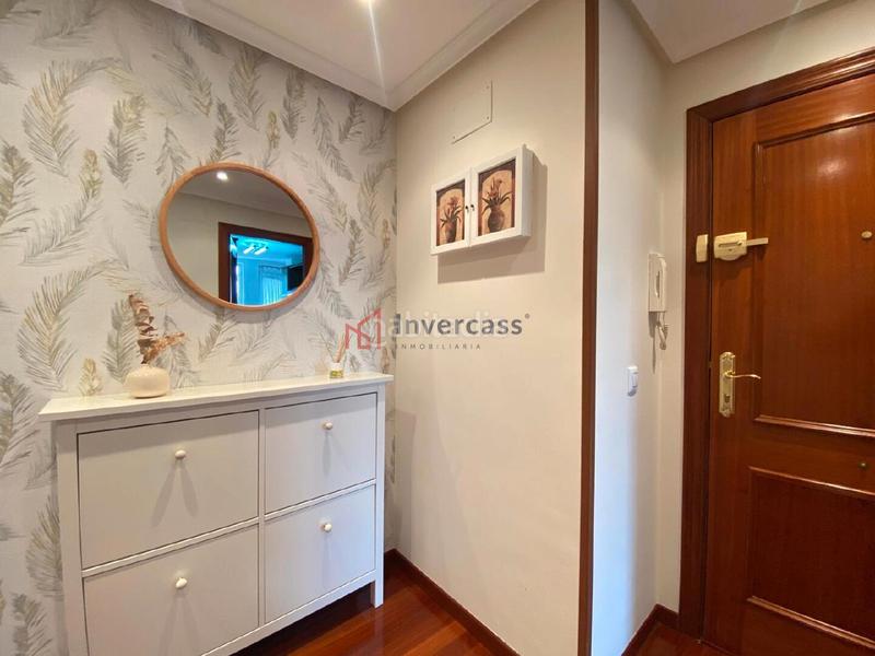Foto 2af184b1-e675-4826-afdd-1fe3ac92a88d. Piso inmobiliaria invercass vende en exclusiva vivienda en urbanización privada con piscina en Castro - Urdiales