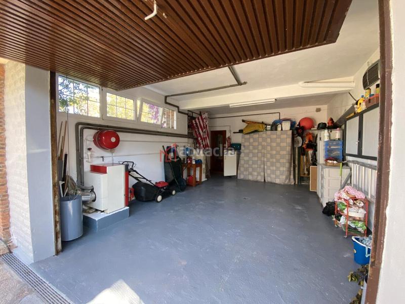 Foto 67c1c018-0fb8-48f5-ab10-9f69bc8f8058. Chalet con riscaldamento parcheggio in Zona Playa Laredo