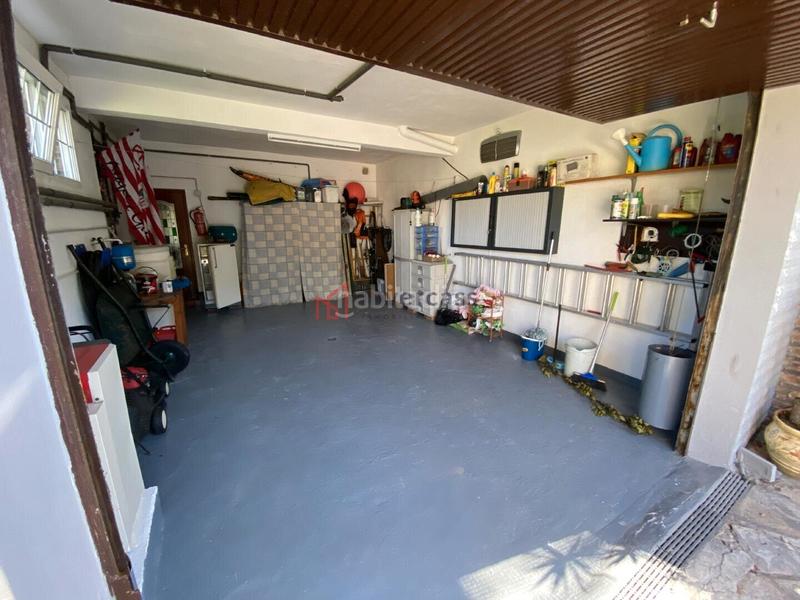Foto 8d000c19-c8af-4b2c-9e6b-8c666dae523d. Chalet con riscaldamento parcheggio in Zona Playa Laredo