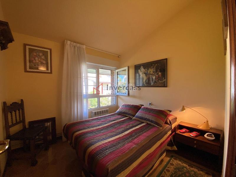 Foto d87c9d25-c303-4580-a7dc-9a275586c9a8. Chalet con riscaldamento parcheggio in Zona Playa Laredo