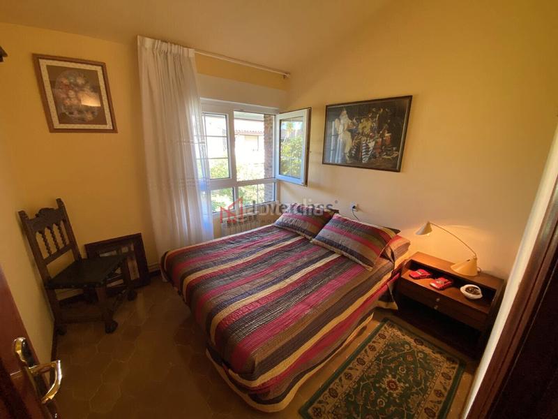 Foto e9ca2657-13cd-49d6-86c2-05d5c1cb8653. Chalet con riscaldamento parcheggio in Zona Playa Laredo