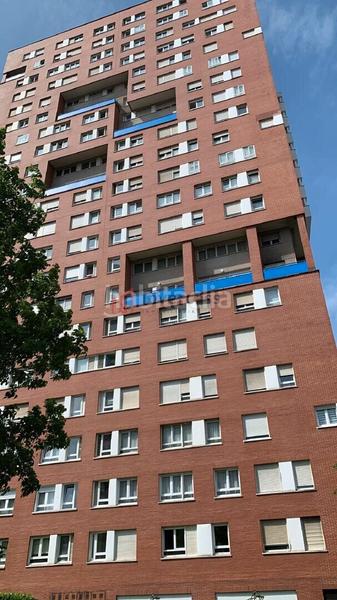 Foto bf491677-e4a1-4038-9015-d5647b345279. Piso en Bagatza - S. Vicente Barakaldo