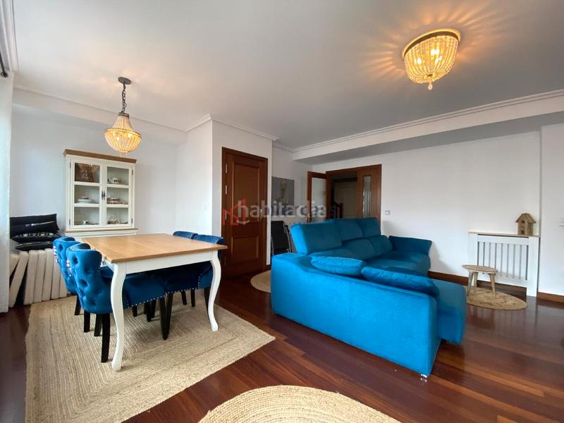 Foto c9980770-3511-4bda-bcda-695e7c1d84f6. Casa a schiera con riscaldamento parcheggio in Cotolino Castro - Urdiales